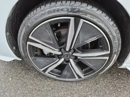 Photo 8 Peugeot 308  SW 1.5 BlueHDi 130ch S&S GT EAT8
