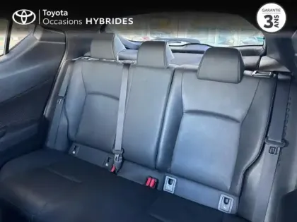 Photo 11 Toyota C-HR  122h Graphic 2WD E-CVT RC18