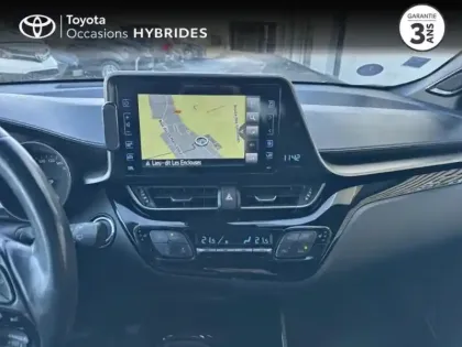 Photo 14 Toyota C-HR  122h Graphic 2WD E-CVT RC18