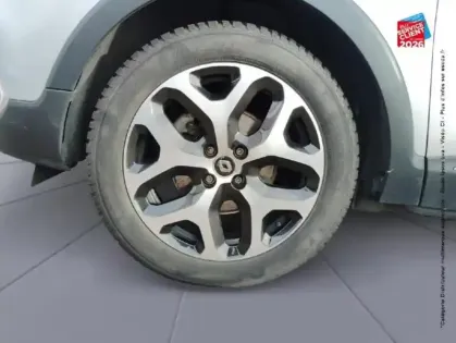 Photo 9 Renault Captur  1.3 TCe 150ch FAP Intens EDC Camera Attelage