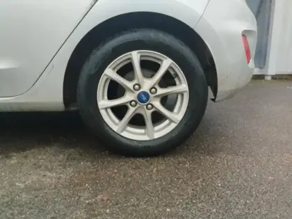 Photo 8 Ford Fiesta  1.1 75ch Titanium 5p