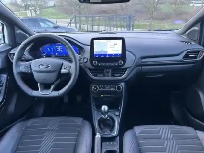 Photo 13 Ford Puma  1.0 Flexifuel 125ch S&S mHEV ST-Line X