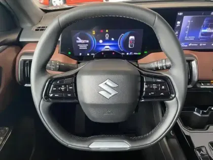 Photo 8 Suzuki Vitara  174ch 61kWh Style