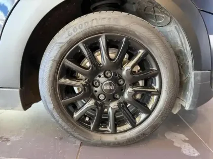 Photo 9 Mini Mini  5 Portes Cooper 136ch Edition Greenwich BVA7 109g