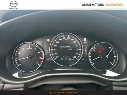 Photo 12 Mazda Mazda3 Gén. IV Ph1 Takumi 4