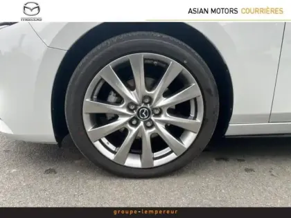 Photo 9 Mazda Mazda3 Gén. IV Ph1 Takumi 4