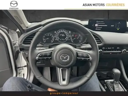 Photo 11 Mazda Mazda3 Gén. IV Ph1 Takumi 4