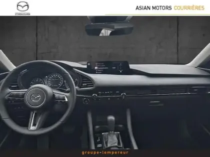 Photo 10 Mazda Mazda3 Gén. IV Ph1 Takumi 4