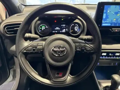 Photo 5 Toyota Yaris  116h GR Sport 5p MY22