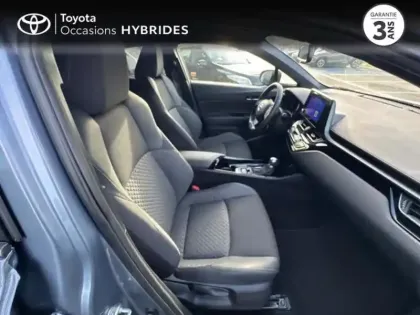Photo 5 Toyota C-HR  2.0 Hybride 184ch Dynamic Ultimate E-CVT