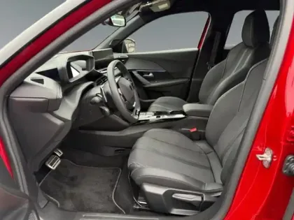 Photo 23 Peugeot 2008  1.2 Hybrid 136ch GT e-DCS6