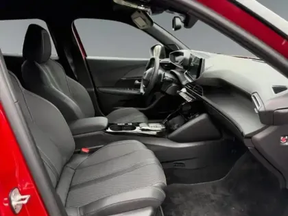 Photo 29 Peugeot 2008  1.2 Hybrid 136ch GT e-DCS6