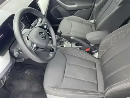 Photo 9 Skoda Kamiq  1.0 TSI Evo 110ch Ambition