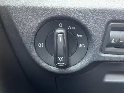 Photo 12 Skoda Kamiq  1.0 TSI Evo 110ch Ambition