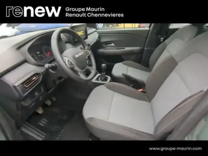 Photo 8 Dacia Sandero  1.0 TCe 110ch Stepway Extreme -24