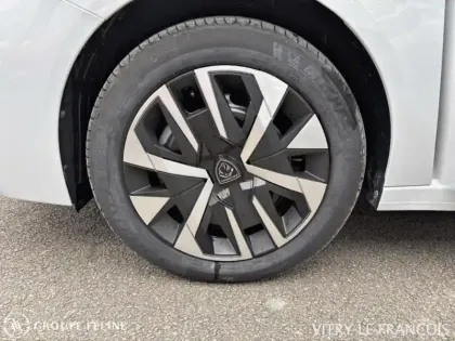 Photo 10 Peugeot 208  1.2 Hybrid 110ch Business e-DCS6