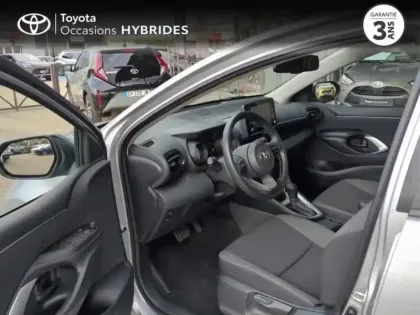 Photo 10 Toyota Yaris  116h Design 5p MY22