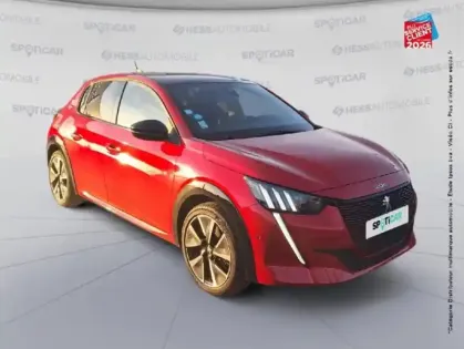 Photo 17 Peugeot 208  e- 136ch GT Pack Tpano GPS Camera