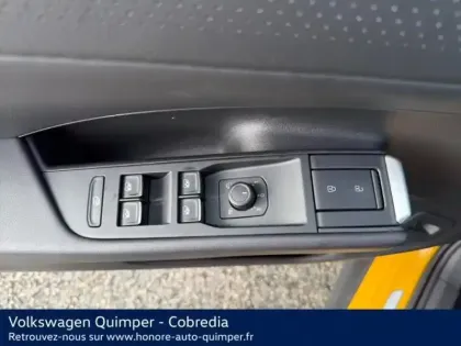 Photo 9 Volkswagen T-roc  1.5 eTSI 150ch R-Line DSG7