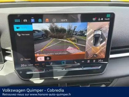 Photo 14 Volkswagen T-roc  1.5 eTSI 150ch R-Line DSG7