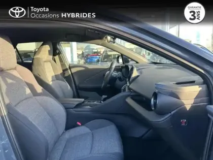 Photo 5 Toyota C-HR  2.0 Hybride Rechargeable 225ch Graphic MY26