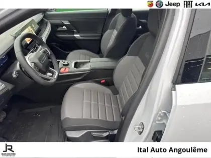 Photo 8 Jeep Compass  1.2 Turbo T3 145ch e-Hybrid Altitude BVR6