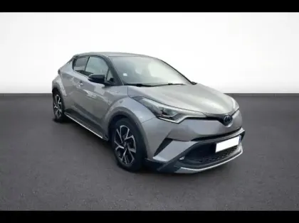Photo 7 Toyota C-HR  122h Distinctive 2WD E-CVT RC18