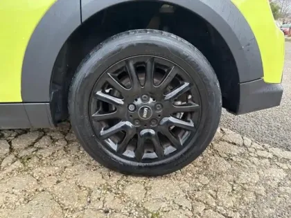 Photo 10 Mini Mini  5 Portes Cooper 136ch  Essential BVA7