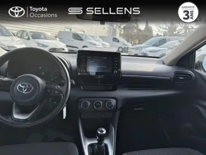 Photo 7 Toyota Yaris  120 VVT-i Dynamic 5p MY22