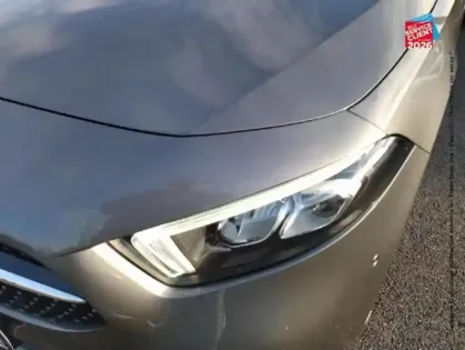 Photo 12 Mercedes Classe A  180 d 116ch AMG Line 8G-DCT GPS Camera