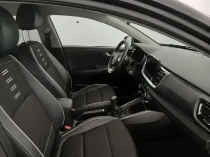 Photo 13 Kia Stonic  1.0 T-GDi 100ch GT Line