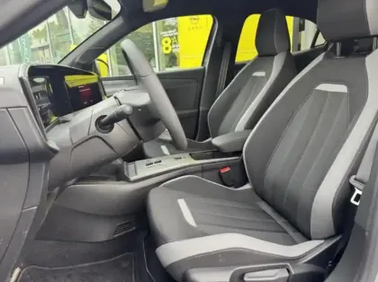Photo 8 Opel Mokka  1.2 Turbo Hybrid 145ch Ultimate e-DCT6