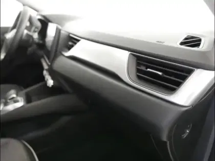 Photo 6 Renault Captur  1.6 E-Tech hybride 145ch Techno