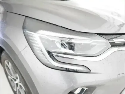 Photo 8 Renault Captur  1.6 E-Tech hybride 145ch Techno