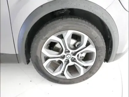 Photo 7 Renault Captur  1.6 E-Tech hybride 145ch Techno