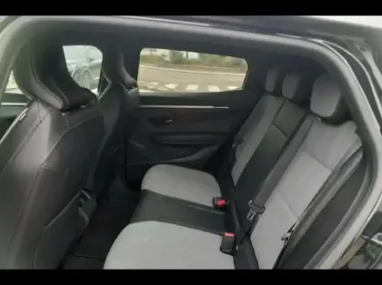 Photo 10 Renault Megane  E-Tech Electric EV60 220ch Techno super charge