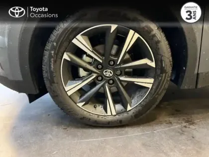 Photo 7 Toyota C-HR  1.8 Hybride 140ch Graphic MY26