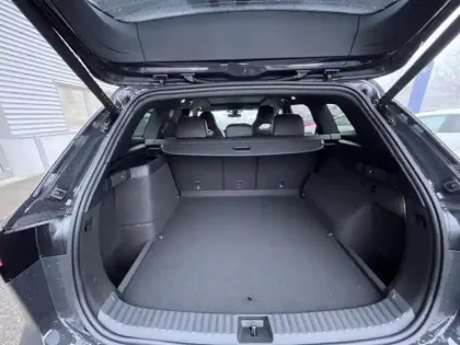 Photo 9 Volkswagen Tayron  1.5 eHybrid 272ch R-Line DSG6 5 places