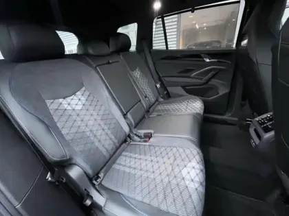 Photo 12 Volkswagen Tayron  1.5 eHybrid 272ch R-Line DSG6 5 places