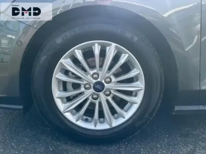 Photo 12 Ford Focus  1.0 EcoBoost 125ch Titanium X BVA