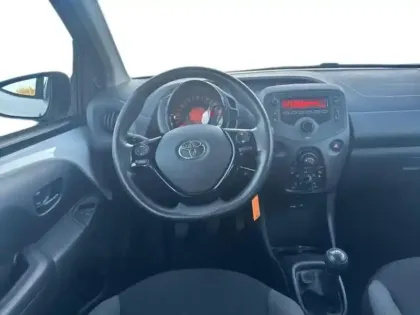 Photo 24 Toyota Aygo  1.0 VVT-i 72ch x-pro 5p MY21