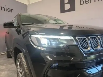 Photo 14 Jeep Compass  1.5 Turbo T4 130ch MHEV Summit 4x2 BVR7