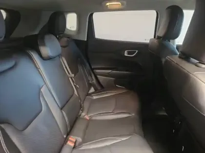 Photo 10 Jeep Compass  1.5 Turbo T4 130ch MHEV Summit 4x2 BVR7