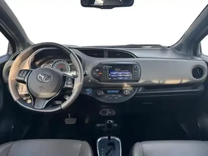 Photo 25 Toyota Yaris  HSD 100h Collection 5p