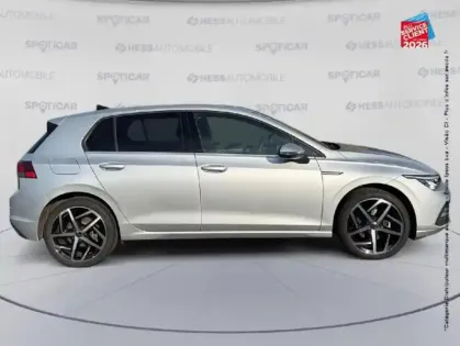 Photo 18 Volkswagen Golf  1.5 eTSI OPF 150ch Style DSG7 Sieges chauf GPS Camera