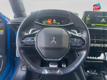 Photo 11 Peugeot 2008  1.2 PureTech 130ch S/S GT EAT8 Carplay