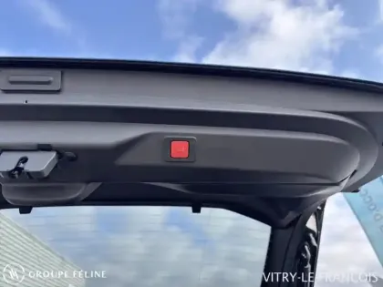 Photo 11 Peugeot 3008  1.2 Hybrid 145ch GT e-DCS6