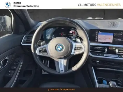 Photo 11 BMW Serie 3 Série 3 330eA xDrive 292ch M Sport