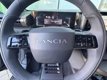 Photo 13 Lancia Ypsilon Gén. III Ph1 LX 5