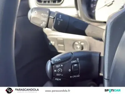 Photo 14 Citroën C3  1.2 PureTech 83ch S&S Shine